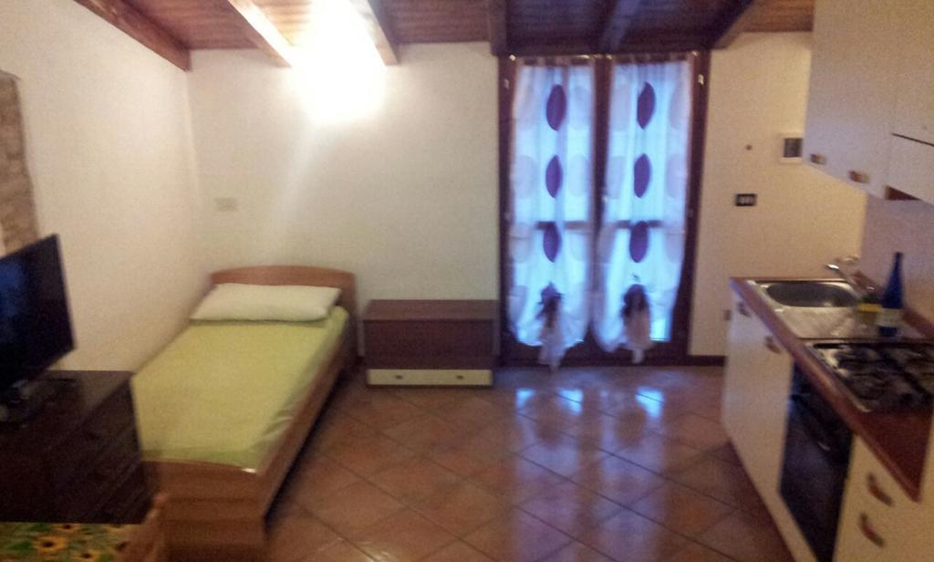 Via Toscana House Parma Oda fotoğraf
